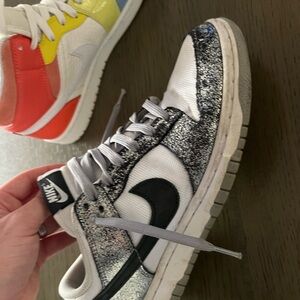 Nike women’s dunks “golden gals”